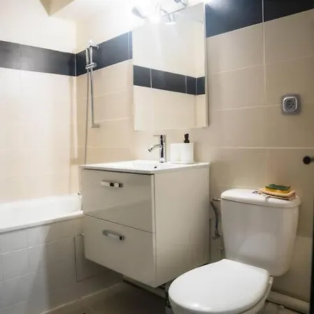 2 Pieces Proche Hopital De Hautepierre