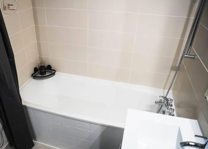 2 Pieces Proche Hopital De Hautepierre Апартаменты *
