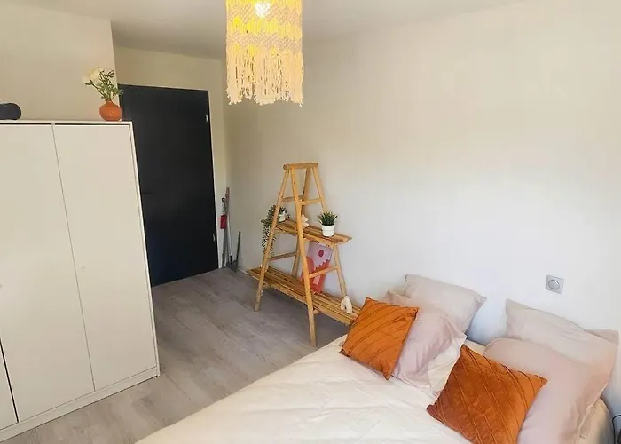 2 Pieces Proche Hopital De Hautepierre Апартаменты