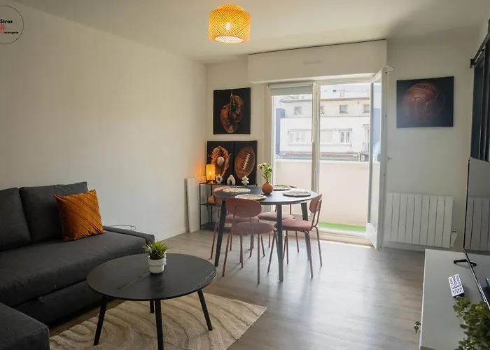 2 Pieces Proche Hopital De Hautepierre Страсбург